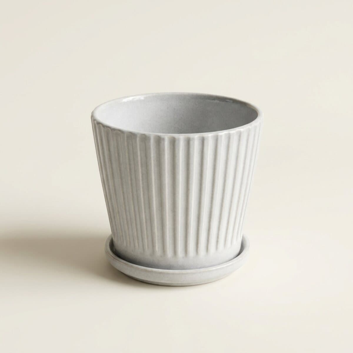 Fluted Tabletop Pot - Small